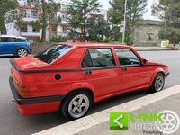 Usata Alfa Romeo 75 120 CV (88 kW) 1991 Rosso Berlina
