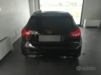 Usata Mercedes 220 AMG line 177 CV (130 kW) 2016 Nero Berlina