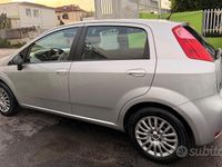 Usata Fiat Punto Street 69 CV (50 kW) 2015 Grigio Utilitaria