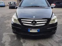 Usata Mercedes B180 140 CV (102 kW) 2007 Nero Monovolume