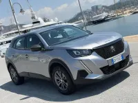 Usata Peugeot 2008 110 CV (80 kW) 2022 Grigio SUV