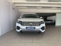 Usata VW Touareg Elegance 231 CV (169 kW) 2023 0q bianco puro SUV