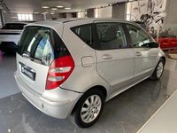 Käytetty Mercedes A150 Elegance 95 HP (69 kW) 2007 Hopea Sedan
