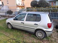 Usata VW Polo 50 CV (36 kW) 2001 Grigio Berlina