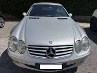 Usata Mercedes SL350 245 CV (180 kW) 2004 Argento iridio Cabrio