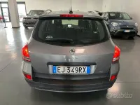 Usata Renault Clio Dynamique 103 CV (75 kW) 2011 Grigio Station wagon