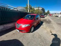 Usata Lancia Ypsilon 60 CV (44 kW) 2015 Rosso Utilitaria