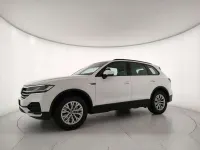 Usata VW Touareg 231 CV (169 kW) 2022 0q pure white SUV