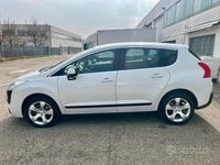 Usata Peugeot 3008 112 CV (82 kW) 2012 Bianco Station wagon