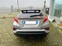 Usata Toyota C-HR Lounge 122 CV (89 kW) 2017 Argento SUV