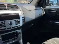 Usata Lancia Delta 120 CV (88 kW) 2009 Utilitaria
