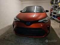 usata Toyota C-HR C-HRI 2020 2.0h Premiere e-cvt