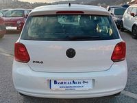 Begagnad VW Polo Sound 60 HK (44 kW) 2014 Vit Sedan