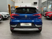 Usata Renault Captur Techno 101 CV (74 kW) 2023 Blu iron/tetto nero SUV