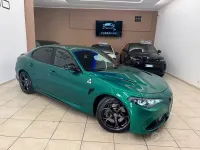 Usata Alfa Romeo Giulia Quadrifoglio 519 CV (381 kW) 2024 Verde smeraldo Berlina