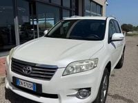 Usata Toyota RAV4 Lounge 150 CV (110 kW) 2012 Bianco SUV