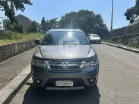 Usata Fiat Freemont Urban 140 CV (102 kW) 2011 Grigio SUV