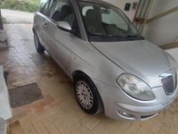 Usata Lancia Ypsilon 69 CV (50 kW) 2006 Grigio Utilitaria
