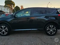 Usata Toyota RAV4 125 CV (91 kW) 2015 Nero SUV