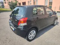 Usata Toyota Yaris 69 CV (50 kW) 2009 Nero Utilitaria