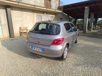 Usata Peugeot 307 110 CV (80 kW) 2004 Grigio Berlina