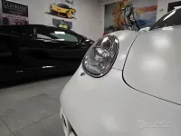 Usata Porsche Cayman 295 CV (216 kW) 2005 Bianco opaco Coupé