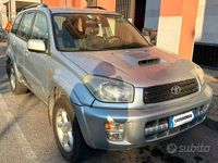 Usata Toyota RAV4 116 CV (85 kW) 2002 Grigio SUV