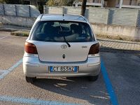 Usata Toyota Yaris 2003 Grigio Utilitaria