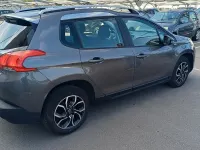 Usata Peugeot 2008 Allure 92 CV (67 kW) 2015 Grigio SUV