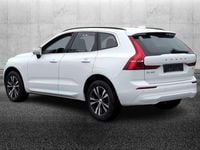Usado Volvo XC60 Momentum 197 HP (144 kW) 2022 Branco SUV