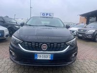 Usata Fiat Tipo Easy 120 CV (88 kW) 2017 Nero Station wagon