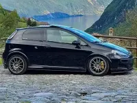 Usata Abarth Punto Evo 165 CV (121 kW) 2014 Nero Utilitaria