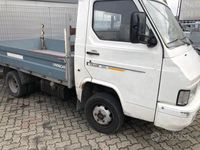 usata Nissan Trade 3000 td cassonato