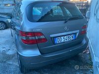 usata Mercedes B180 B 180CDI