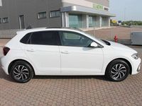 Usata VW Polo Life 95 CV (69 kW) 2023 Pure white Utilitaria