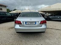 Usata Mercedes E200 136 CV (100 kW) 2015 Grigio Berlina