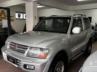 Usata Mitsubishi Pajero 115 CV (84 kW) 2002 Argento SUV