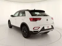 Usata VW T-Roc Style 150 CV (110 kW) 2023 Pure white nero SUV