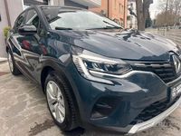 Usata Renault Captur 100 CV (73 kW) 2020 Verde SUV