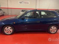 Usata Opel Astra 150 CV (110 kW) 1994 Blu Berlina