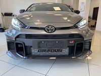Usata Toyota Yaris 280 CV (205 kW) 2024 Grigio Berlina