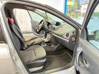 Usata Renault Clio II Dynamique 2010 Grigio Utilitaria
