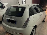 Usata Lancia Ypsilon 75 CV (55 kW) 2011 Utilitaria