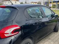 Usata Peugeot 208 2013 Nero Utilitaria