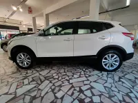 Usata Nissan Qashqai Tekna 110 CV (80 kW) 2016 Bianco SUV