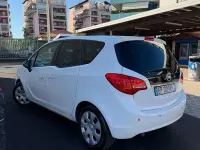 Usata Opel Meriva 120 CV (88 kW) 2013 Bianco Monovolume