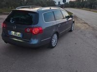 Usata VW Passat Highline 170 CV (125 kW) 2006 Grigio Station wagon