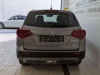 Usata Suzuki Vitara 140 CV (102 kW) 2019 Grigio SUV