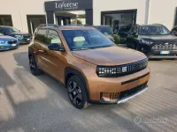 Nuova Fiat Grande Panda La Prima 101 CV (74 kW) 2026 Bronze Utilitaria
