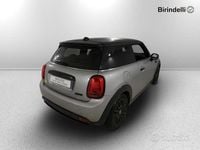 Usata Mini Cooper SE Classic 74 kW (101 CV) 2023 Melting silver Utilitaria